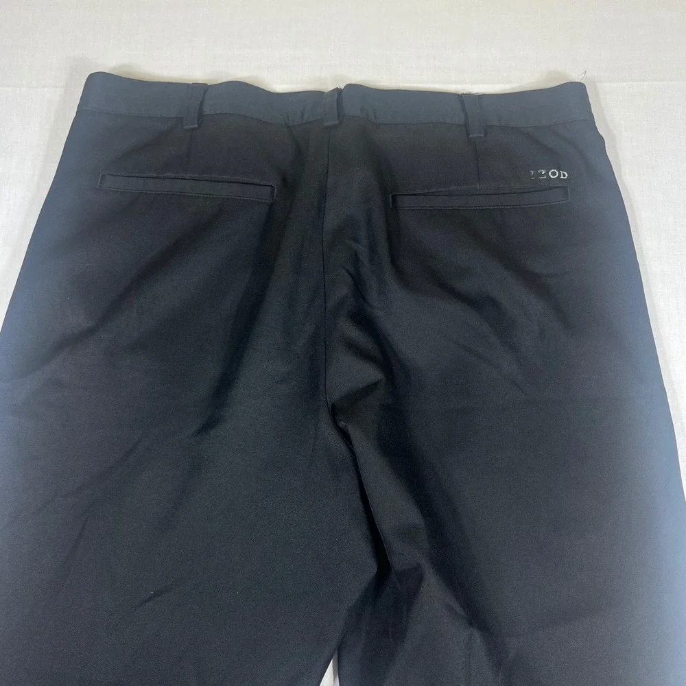 IZOD Golf Mens Black Flat Front Performance Pants 36x32 Gripper Waistband
